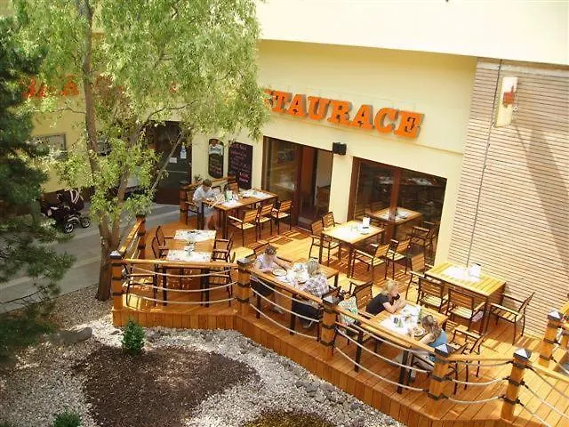 Ξενοδοχείο Bohemia 3*